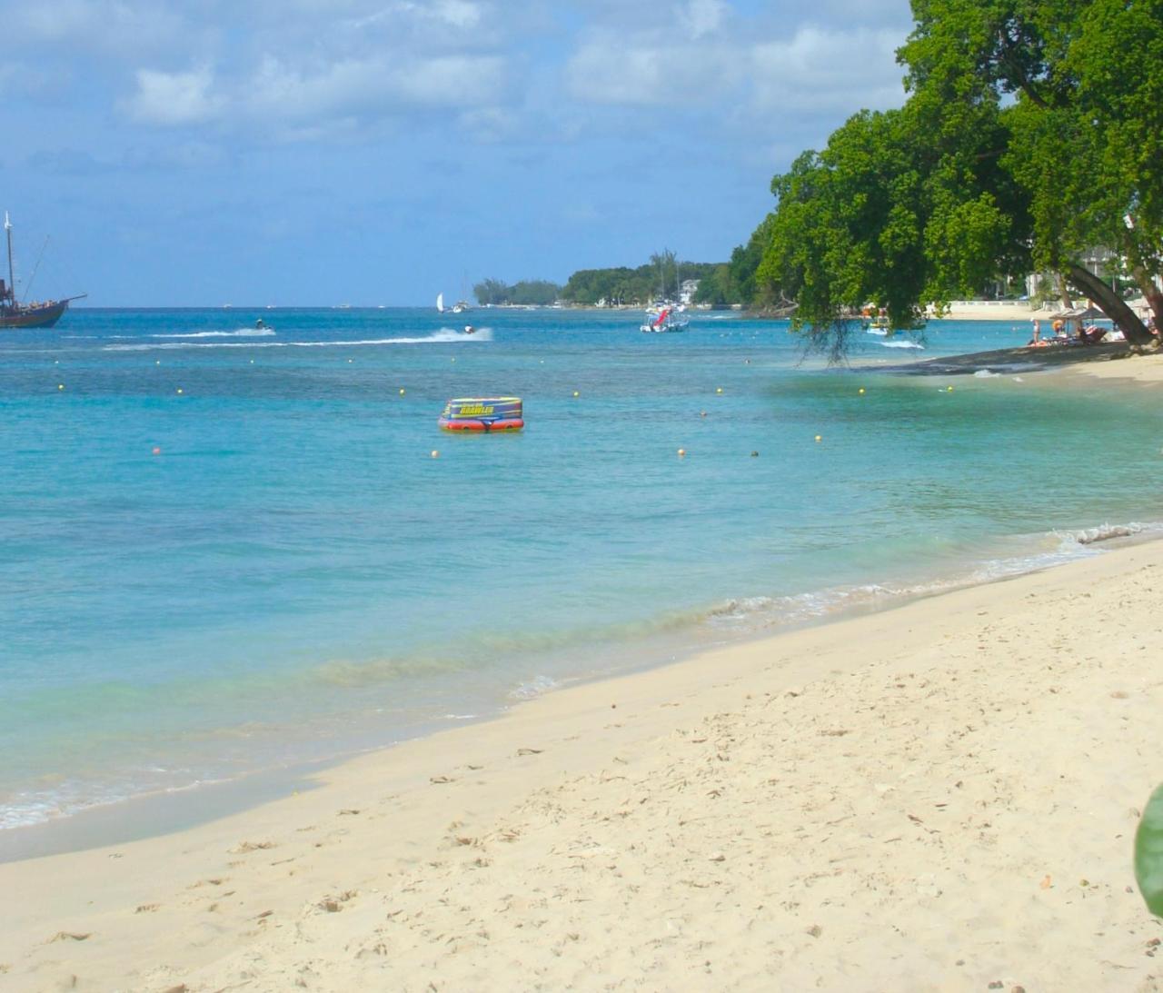 Coral Lane Beach Apartments Άγιος Ιάκωβος Εξωτερικό φωτογραφία